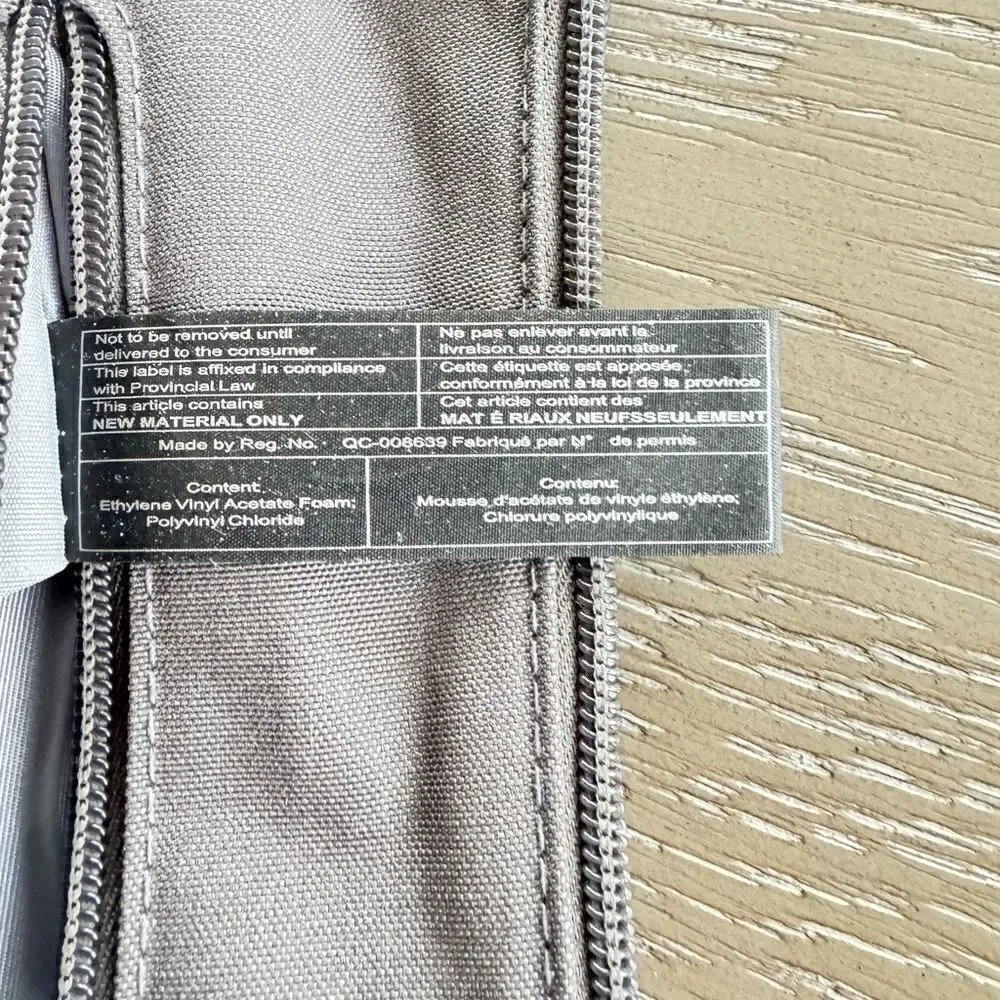 Travelon Anti-theft Classic Gray Crossbody Travel Everyday Bag Multi Pockets